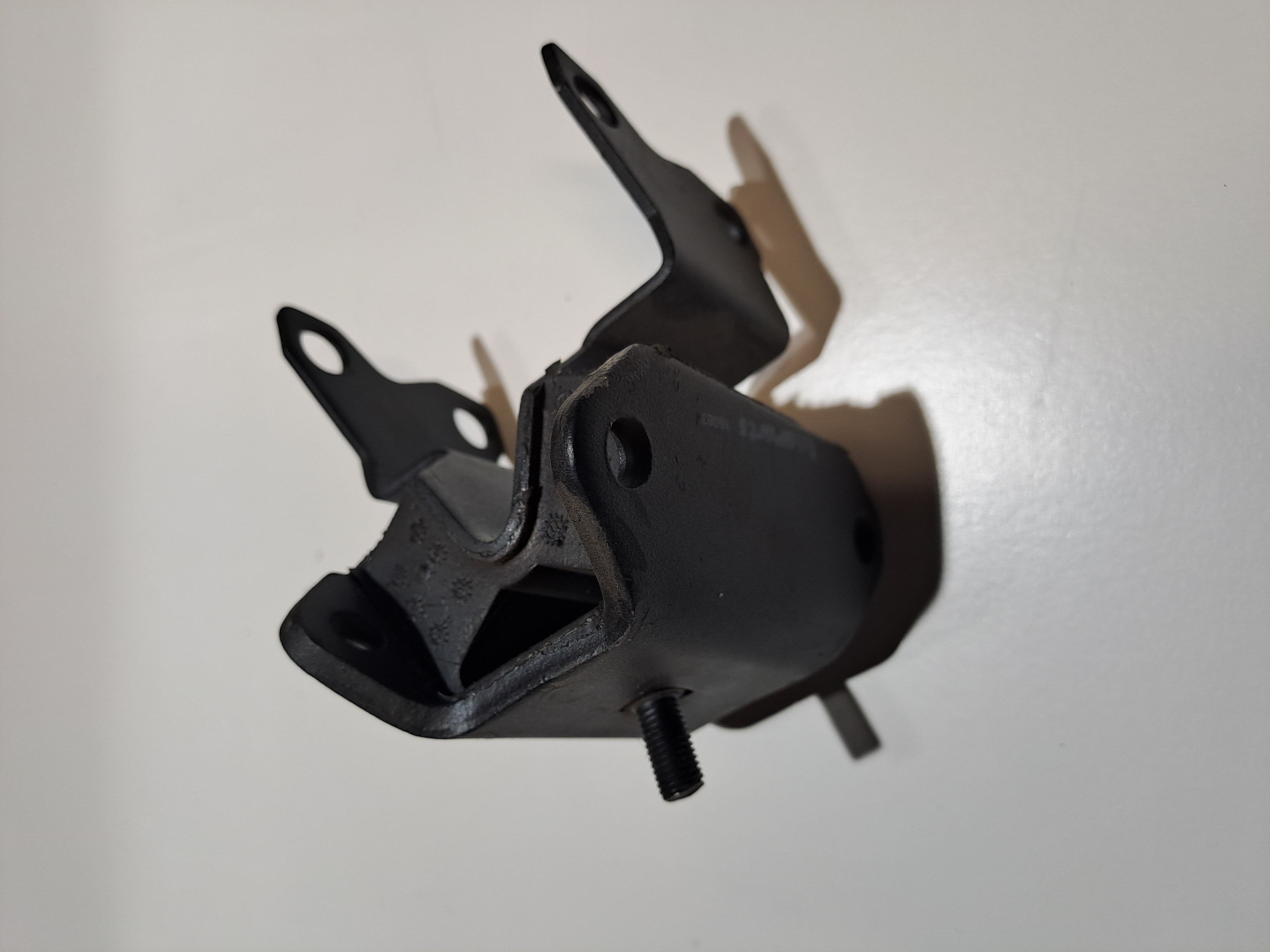 Photo de Support moteur - Aston martin DB7